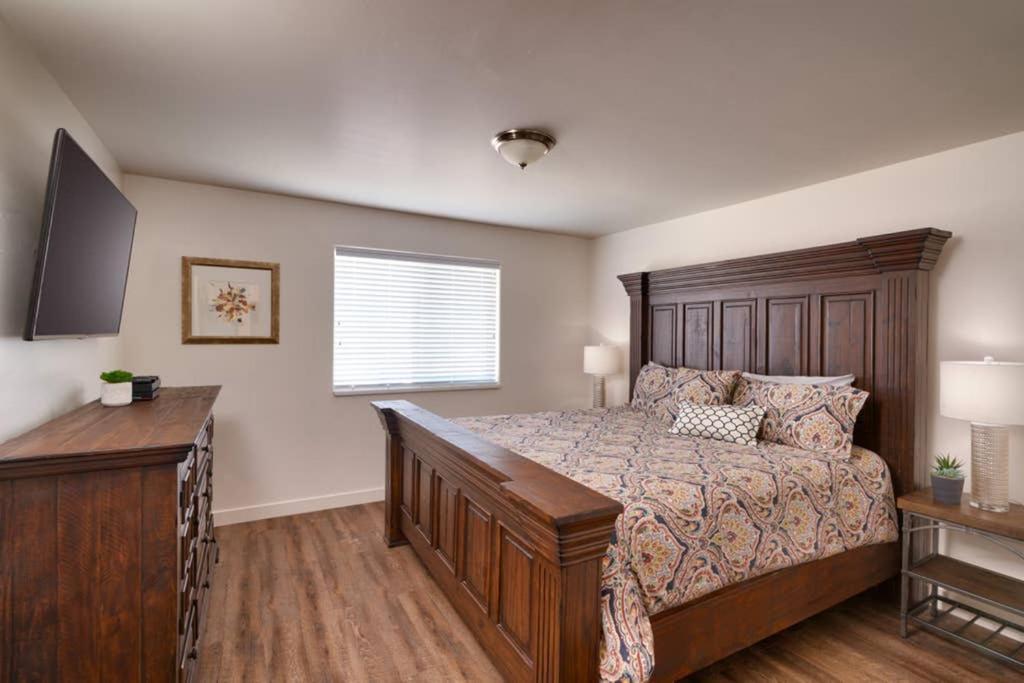 5K Top Floor Redcliff Condo, Pool & Hot Tub Moab Extérieur photo