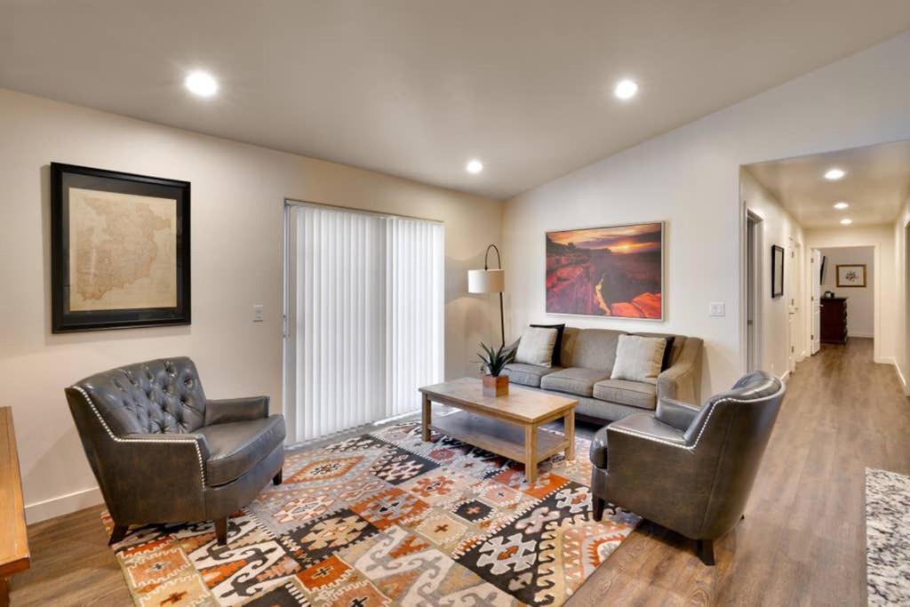 5K Top Floor Redcliff Condo, Pool & Hot Tub Moab Extérieur photo